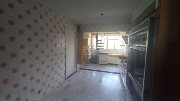 Foto 18 do(a) Cobertura de 3 quartos à venda em Petrópolis, Porto Alegre