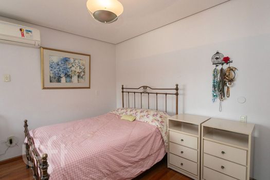Foto 14 do(a) Apartamento de 3 quartos à venda em Rio Branco, Porto Alegre