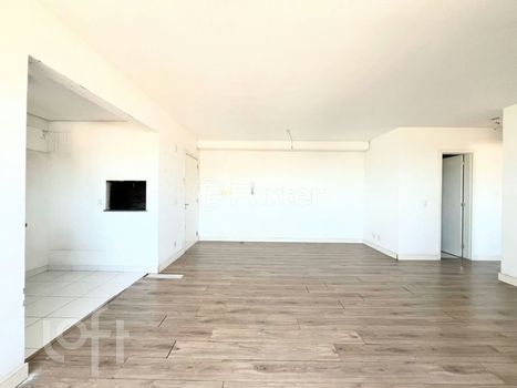 Foto 1 do(a) Apartamento de 3 quartos à venda em São João, Porto Alegre