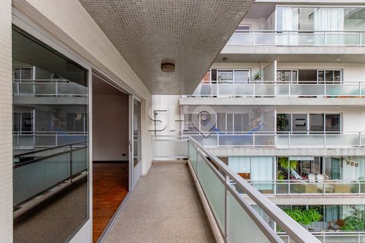 Foto 9 do(a) Apartamento de 3 quartos à venda em Moema, São Paulo
