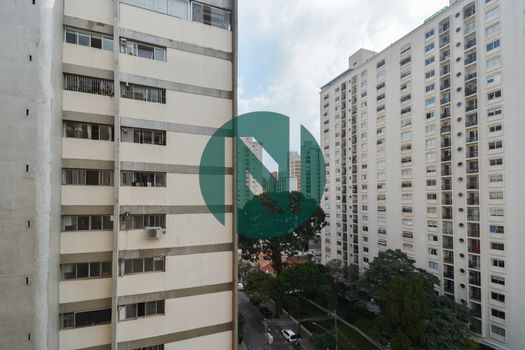 Foto 4 do(a) Apartamento de 2 quartos à venda em Moema, São Paulo