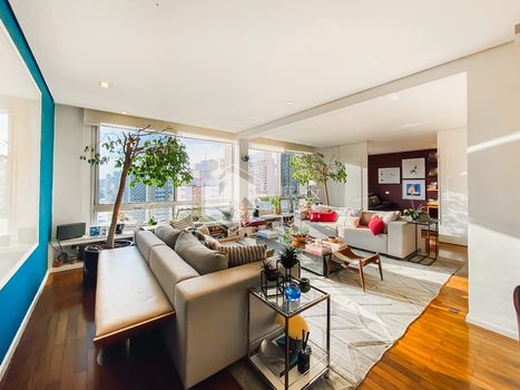 Foto 8 do(a) Apartamento de 4 quartos à venda em Jardim Paulista, São Paulo