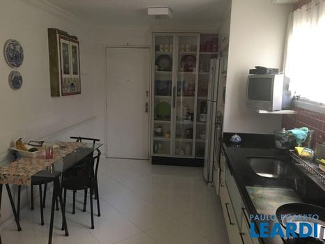 Foto 17 do(a) Apartamento false à venda em Paraíso, São Paulo