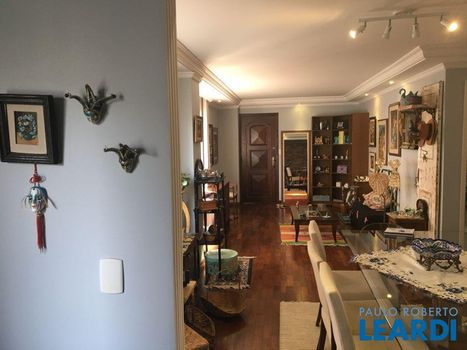 Foto 3 do(a) Apartamento false à venda em Paraíso, São Paulo