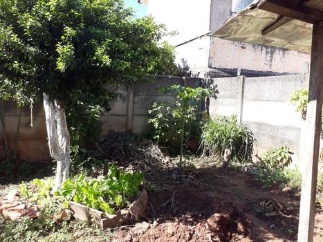 Foto 14 do(a) Casa de 2 quartos à venda em Vila Haro, Sorocaba