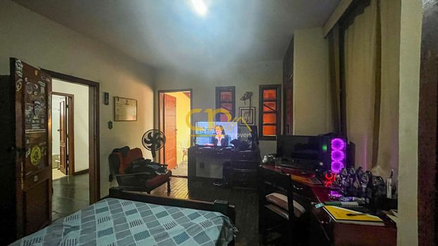 Foto 4 do(a) Casa de 8 quartos à venda em Santo Antônio, Belo Horizonte