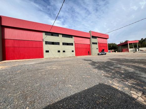Foto 1 do(a) Galpão / Depósito / Armazém / Pavilhão false à venda em Éden, Sorocaba