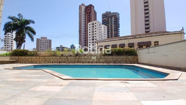 Foto 28 do(a) Cobertura de 4 quartos à venda em Fundinho, Uberlândia