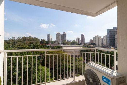 Foto 4 do(a) Cobertura de 2 quartos à venda em Santo Amaro, São Paulo