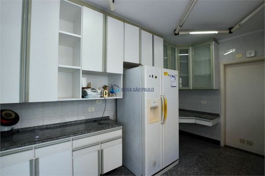 Foto 16 do(a) Apartamento de 4 quartos à venda em Vila Monumento, São Paulo