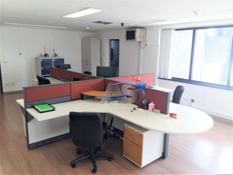 Foto 7 do(a) Sala / Conjunto Comercial false para alugar em Vila Cordeiro, São Paulo