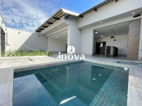 Foto 1 do(a) Casa de 4 quartos à venda em Jardim do Lago, Uberaba