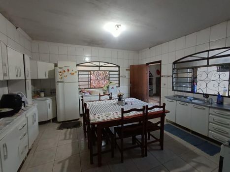Foto 17 do(a) Fazenda / Sítio / Chácara de 3 quartos à venda em Jardim Nova Independência I, Sarandi