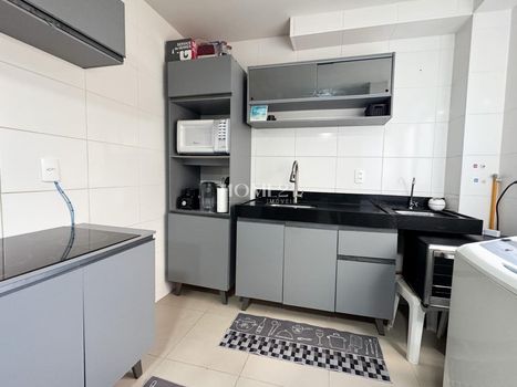 Foto 5 do(a) Apartamento de 2 quartos à venda em Novo Mundo, Curitiba