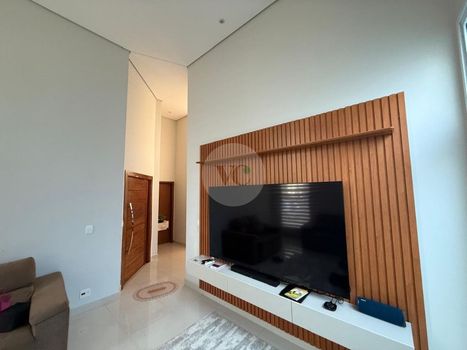 Foto 4 do(a) Casa em Condomínio de 3 quartos à venda em Condomínio Residencial Quebec, São Carlos