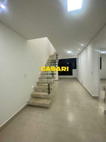 Foto 3 do(a) Cobertura de 3 quartos à venda em Santa Terezinha, São Bernardo do Campo