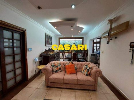 Foto 2 do(a) Casa de 4 quartos à venda em Santa Terezinha, São Bernardo do Campo