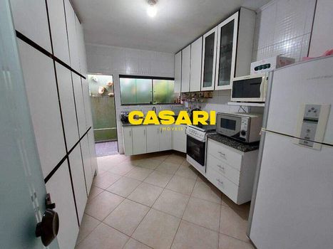 Foto 12 do(a) Casa de 4 quartos à venda em Santa Terezinha, São Bernardo do Campo