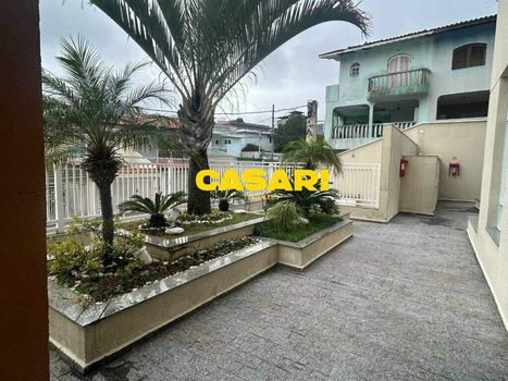 Foto 2 do(a) Apartamento de 2 quartos à venda em Jardim Santo Antônio, Santo André