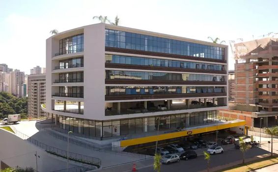 Foto 1 do(a) Sala / Conjunto Comercial false à venda em Vila da Serra, Nova Lima