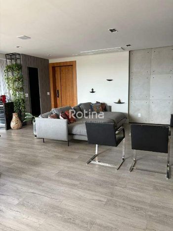 Foto 4 do(a) Apartamento de 3 quartos à venda em Lídice, Uberlândia