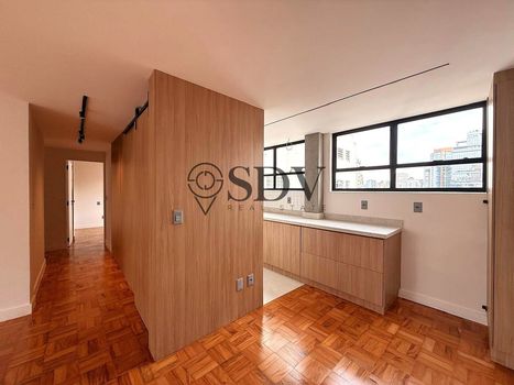 Foto 4 do(a) Apartamento de 3 quartos à venda em Vila Nova Conceição, São Paulo