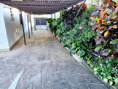 Foto 31 do(a) Casa em Condomínio de 4 quartos à venda em Jardim do Salso, Porto Alegre