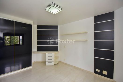 Foto 18 do(a) Apartamento de 4 quartos à venda em Jardim Londrina, São Paulo