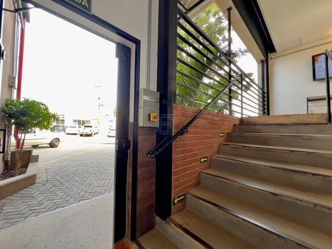 Foto 4 do(a) Edifício Inteiro false à venda em Vila Nova Valinhos, Valinhos