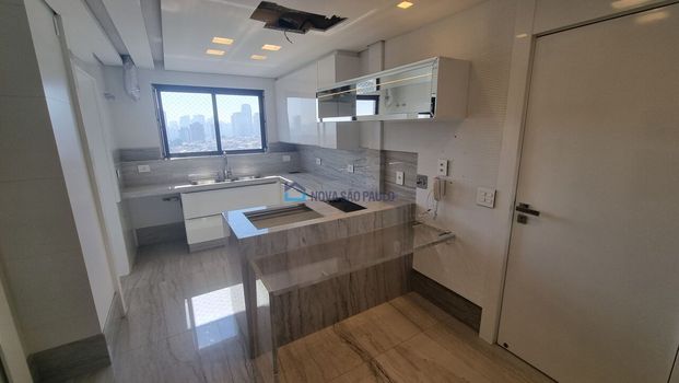 Foto 7 do(a) Apartamento de 3 quartos à venda em Jardim da Saúde, São Paulo