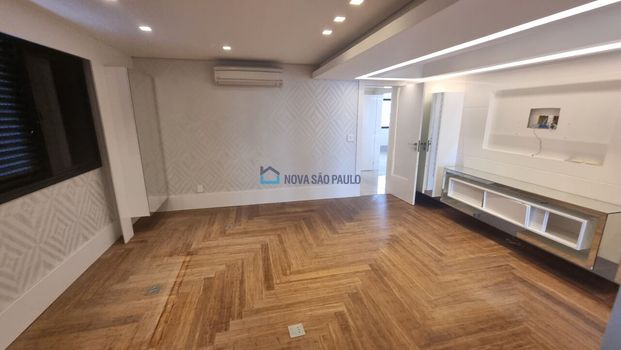 Foto 11 do(a) Apartamento de 3 quartos à venda em Jardim da Saúde, São Paulo