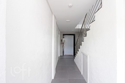 Foto 30 do(a) Apartamento de 2 quartos à venda em Medianeira, Porto Alegre