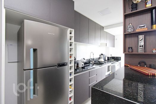 Foto 7 do(a) Apartamento de 2 quartos à venda em Medianeira, Porto Alegre