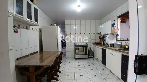 Foto 6 do(a) Sala / Conjunto Comercial de 3 quartos à venda em Panorama, Uberlândia
