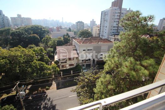 Foto 6 do(a) Apartamento de 3 quartos à venda em Petrópolis, Porto Alegre
