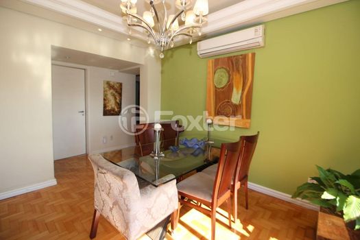 Foto 10 do(a) Apartamento de 3 quartos à venda em Petrópolis, Porto Alegre