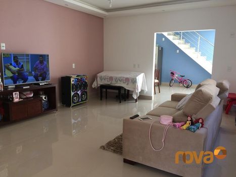 Foto 4 do(a) Casa em Condomínio de 3 quartos à venda em Jardim Guanabara II, Goiânia