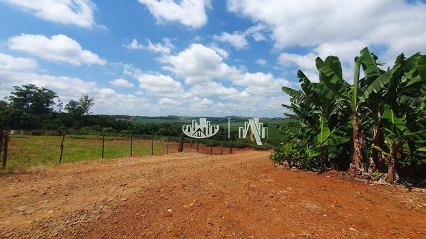Foto 4 do(a) Fazenda / Sítio / Chácara false à venda em Recanto dos Pinheiros, Cambé