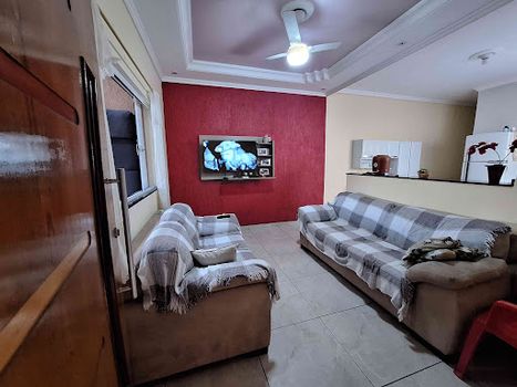 Foto 1 do(a) Casa de 2 quartos à venda em Parque São Cristóvão, Taubaté