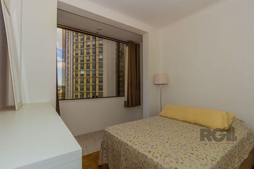 Foto 9 do(a) Flat de 2 quartos à venda em Centro Histórico, Porto Alegre