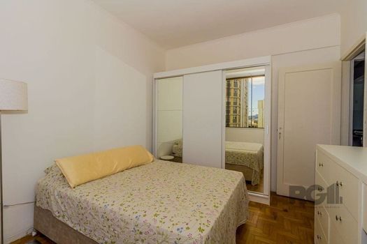 Foto 6 do(a) Flat de 2 quartos à venda em Centro Histórico, Porto Alegre