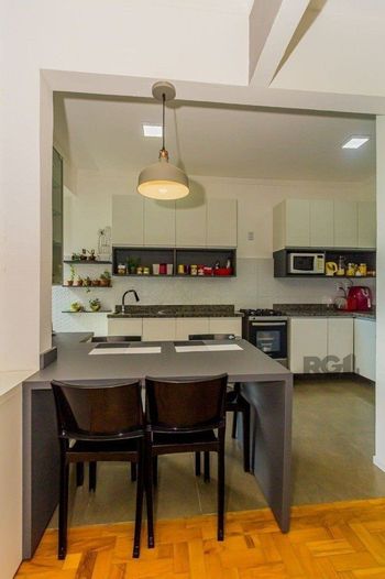 Foto 13 do(a) Flat de 2 quartos à venda em Centro Histórico, Porto Alegre