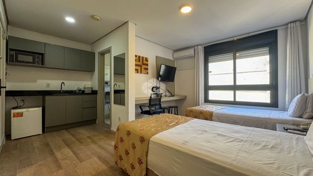 Foto 2 do(a) Kitnet / JK / Studio de 1 quartos à venda em Cidade Baixa, Porto Alegre