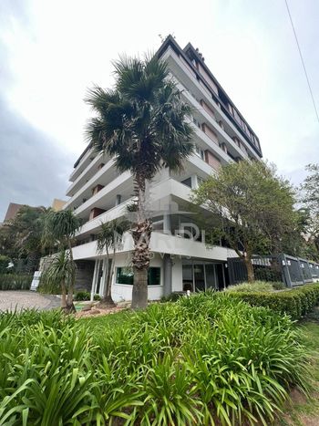 Foto 2 do(a) Apartamento de 3 quartos à venda em Menino Deus, Porto Alegre