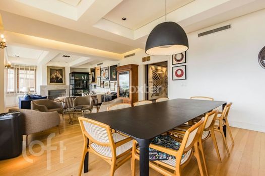 Foto 8 do(a) Apartamento de 3 quartos à venda em Moinhos de Vento, Porto Alegre