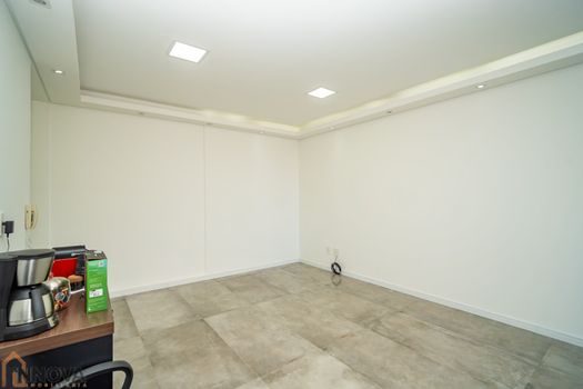 Foto 7 do(a) Imóvel Comercial false à venda em Centro, Curitiba