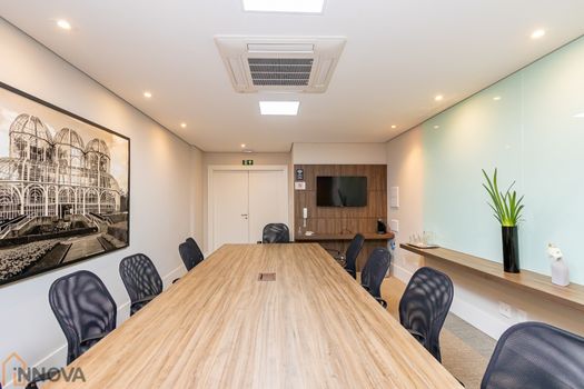 Foto 39 do(a) Imóvel Comercial false à venda em Centro, Curitiba