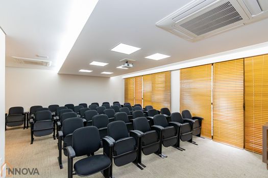 Foto 43 do(a) Imóvel Comercial false à venda em Centro, Curitiba