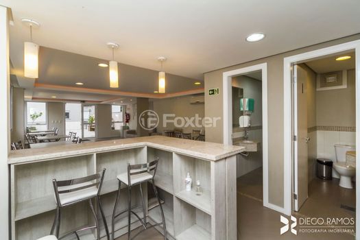 Foto 42 do(a) Apartamento de 1 quartos à venda em Cavalhada, Porto Alegre