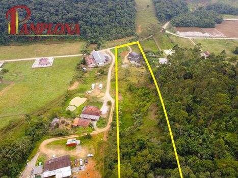 Foto 2 do(a) Fazenda / Sítio / Chácara de 6 quartos à venda em Macucos, Gaspar